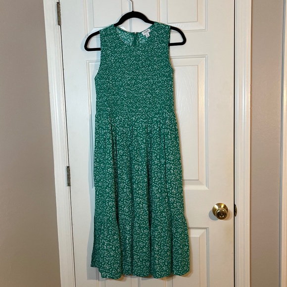 J. Crew smocked midi dress in Dublin Green Ivory - Picture 2 of 6